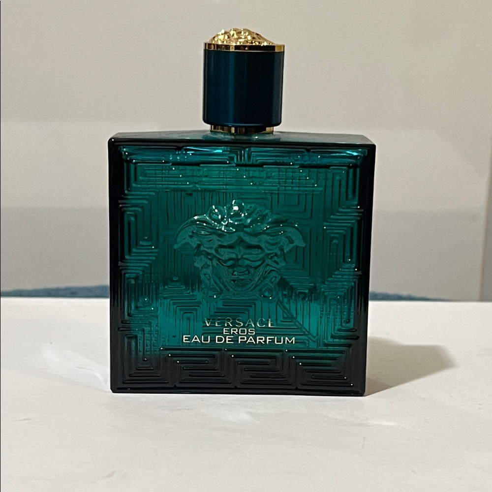 Versace Eros Eau de Parfum  3.4 oz.
